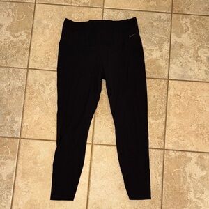Nike Women’s Active Leggings